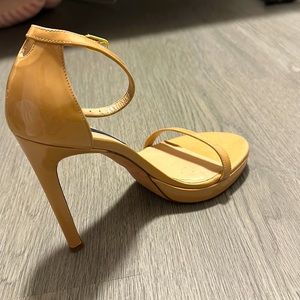 COPY - Authentic Stuart Weitzman Nudist Disco Sandals in Beige. Size 6